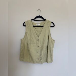 Madewell Sage Green Sleeveless Button-Down Vest